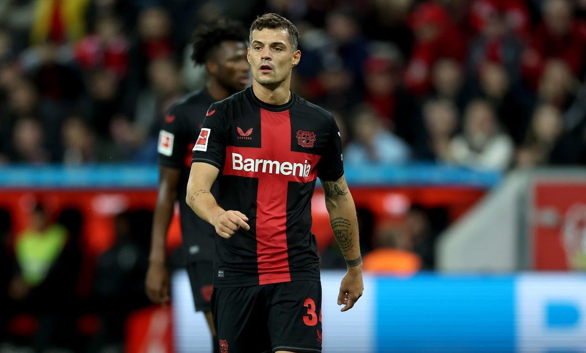 扎卡领袖气质解析：从被剥夺队长袖标到勒沃库森精神领袖的心理蜕变